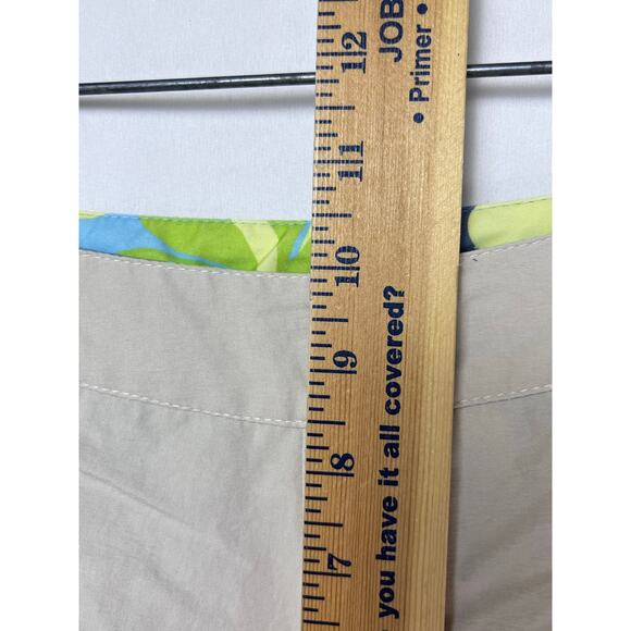 Title Nine Khaki Wide Leg Crop Pants - Women's Size 8 Athleisure Beach Vacation - Picture 6 of 9